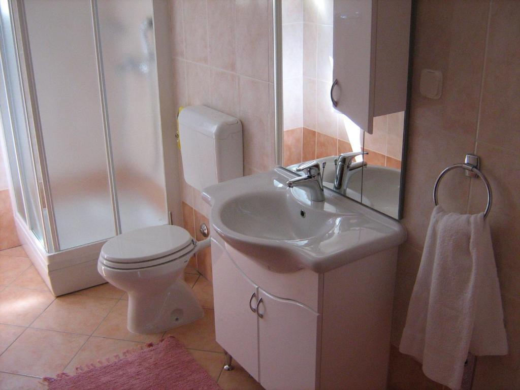 Apartments Bogovic Malinska Habitación foto